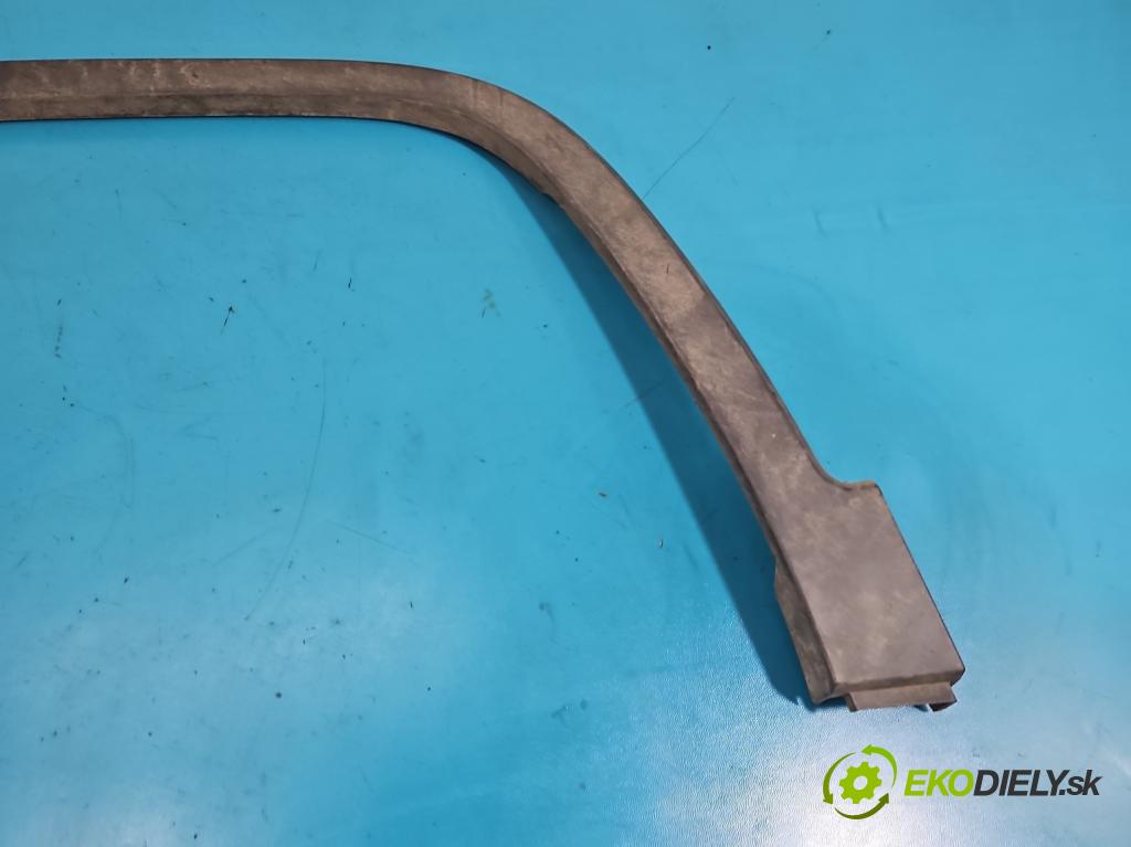 Jeep Cherokee KL 2013-2023 2.0 multijet: 140 HP manual 103 kW 1956 cm3 5- lišta blatník predné ľavé 68210315A