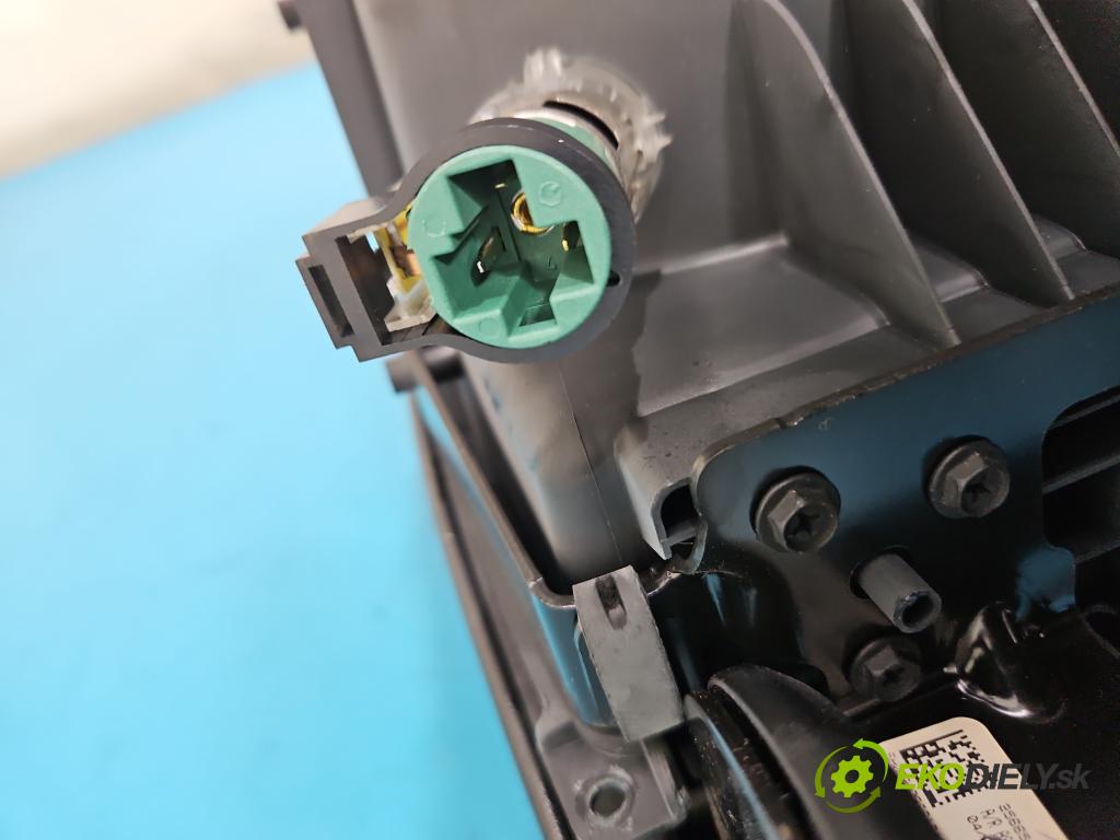 Jeep Cherokee KL 2013-2023 2.0 multijet: 140 HP manual 103 kW 1956 cm3 5- operadlo 1WZ46DX9AA (Lakťová opierka)