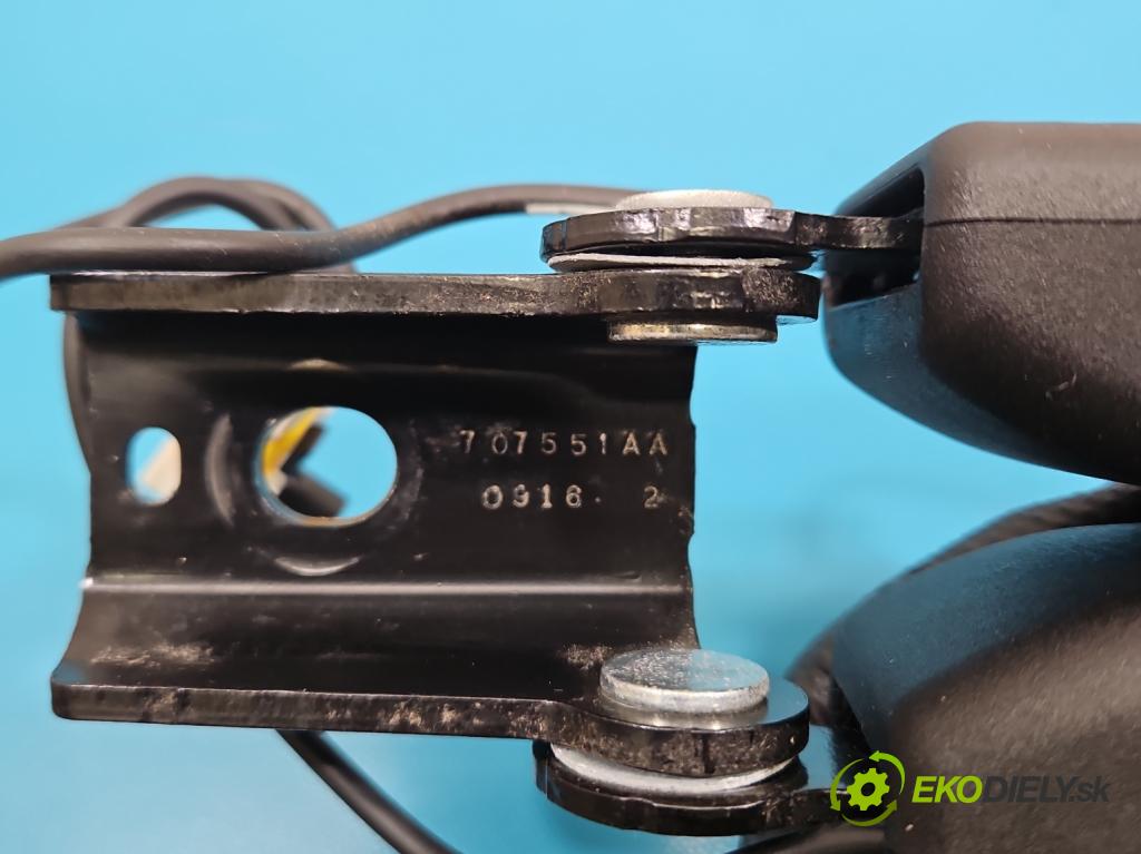 DS 4 2015-2020 2.0 hdi 181KM automatic 133 kW 1997 cm3 5- stěna bezpečnost zadní levý 96748537XT