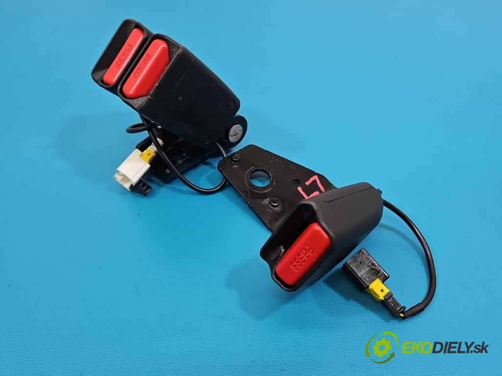 DS 4 2015-2020 2.0 hdi 181KM automatic 133 kW 1997 cm3 5- stěna bezpečnost zadní levý 96748537XT