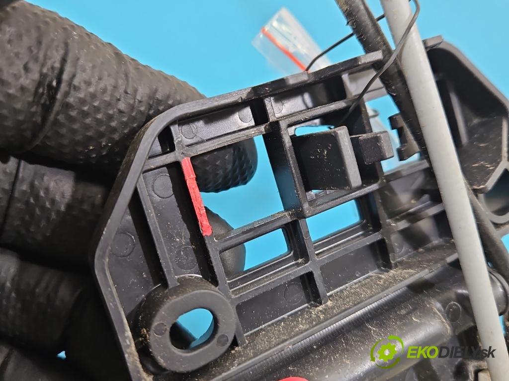 Jeep Cherokee KL 2013-2023 2.0 multijet: 140 HP manual 103 kW 1956 cm3 5- zámok zadné ľavý P04589915AD