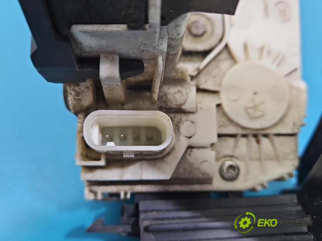 Jeep Cherokee KL 2013-2023 2.0 multijet: 140 HP manual 103 kW 1956 cm3 5- zámok zadné pravý P04589914AD