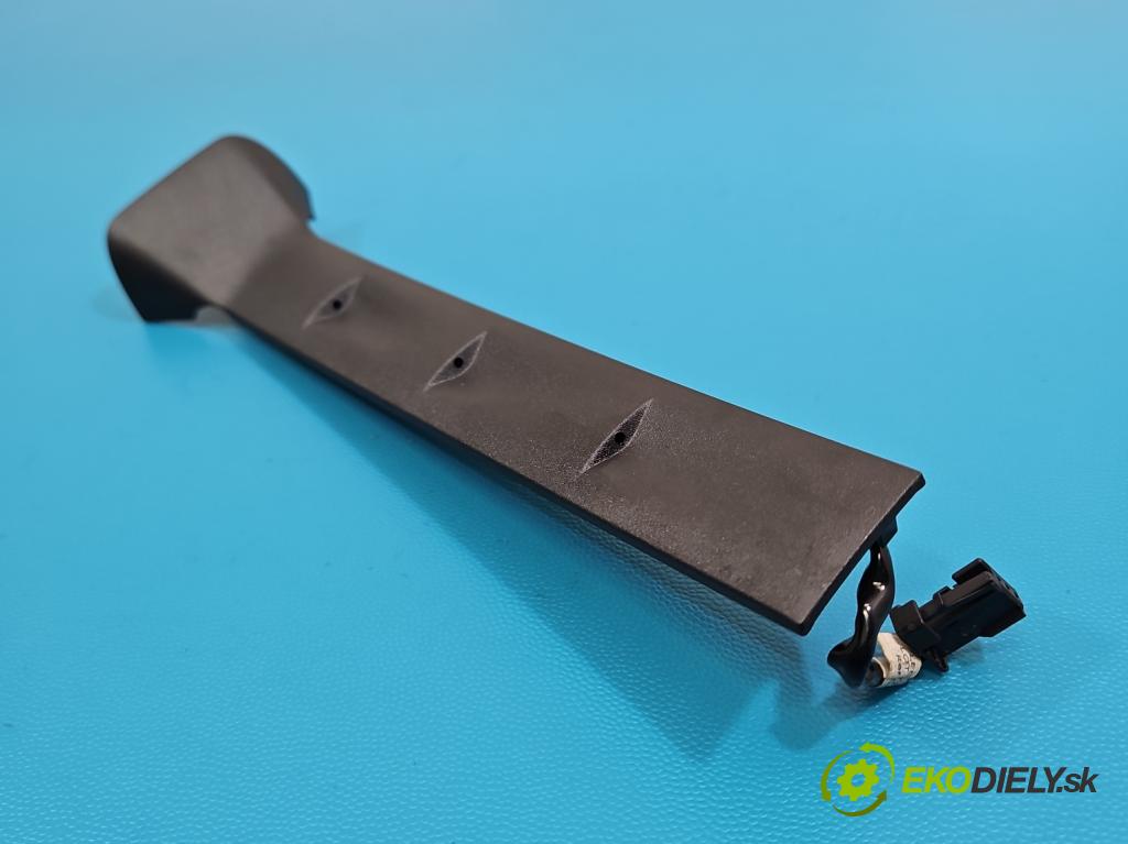 DS 4 2015-2020 2.0 hdi 181KM automatic 133 kW 1997 cm3 5- světlo interiéru 9672044577