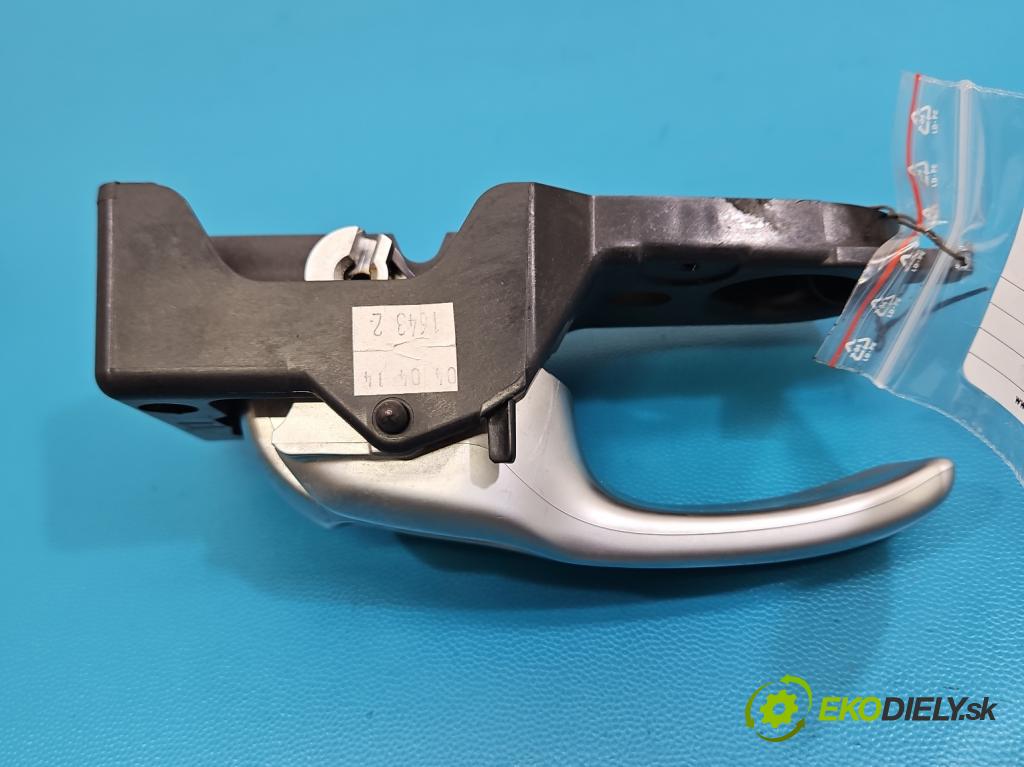 Jeep Cherokee KL 2013-2023 2.0 multijet: 140 HP manual 103 kW 1956 cm3 5- rukoväť uvnitř: zadné ľavé C37091