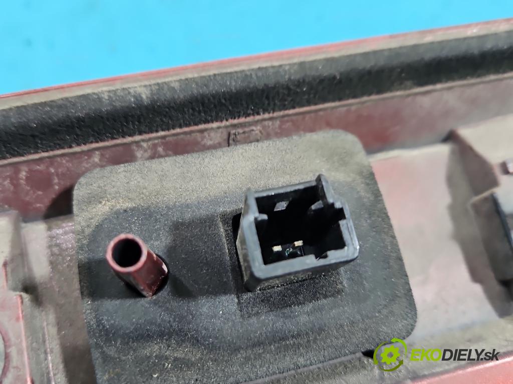 DS 4 2015-2020 2.0 hdi 181KM automatic 133 kW 1997 cm3 5- klika kufrových dveří zadní 9687506277