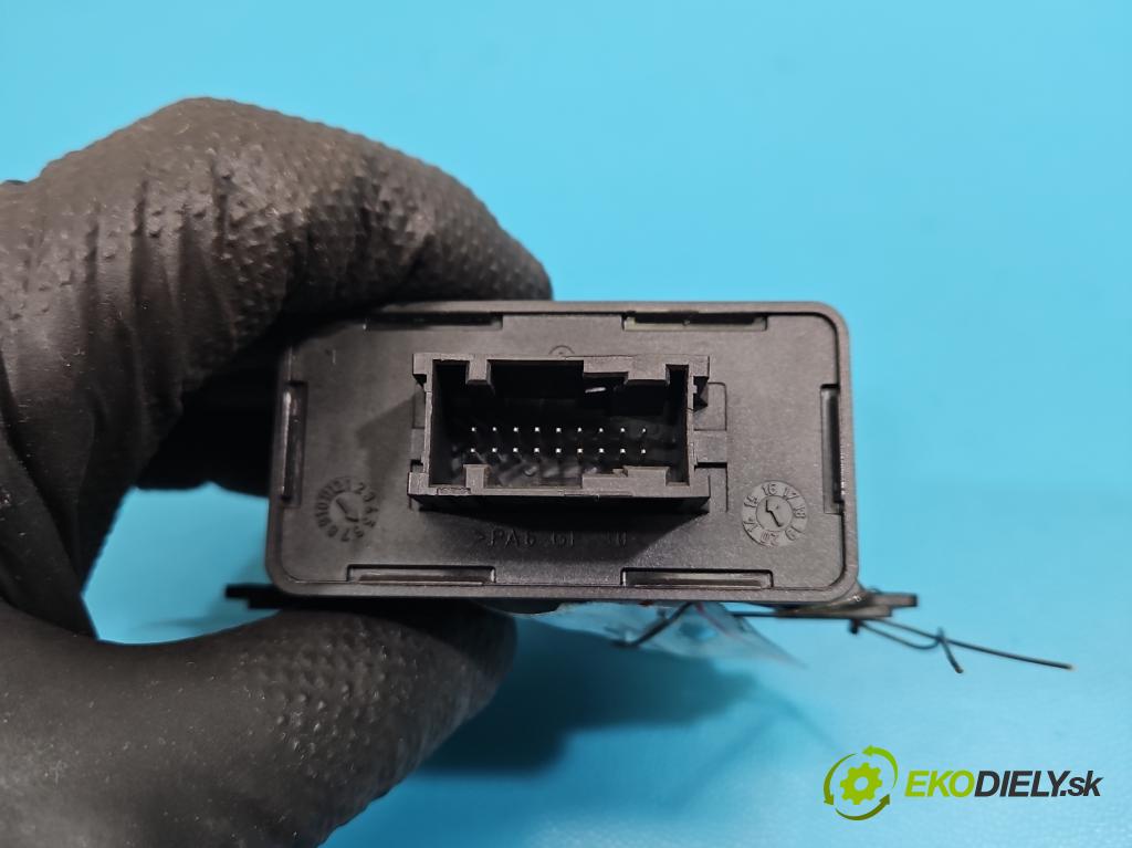 DS 4 2015-2020 2.0 hdi 181KM automatic 133 kW 1997 cm3 5- riadiaca jednotka ostatné 9816922780