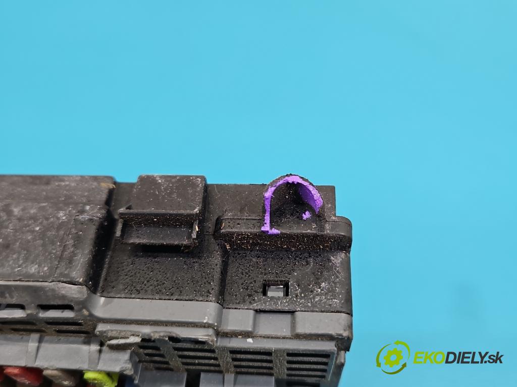 DS 4 2015-2020 2.0 hdi 181KM automatic 133 kW 1997 cm3 5- riadiaca jednotka ostatné 9810296480