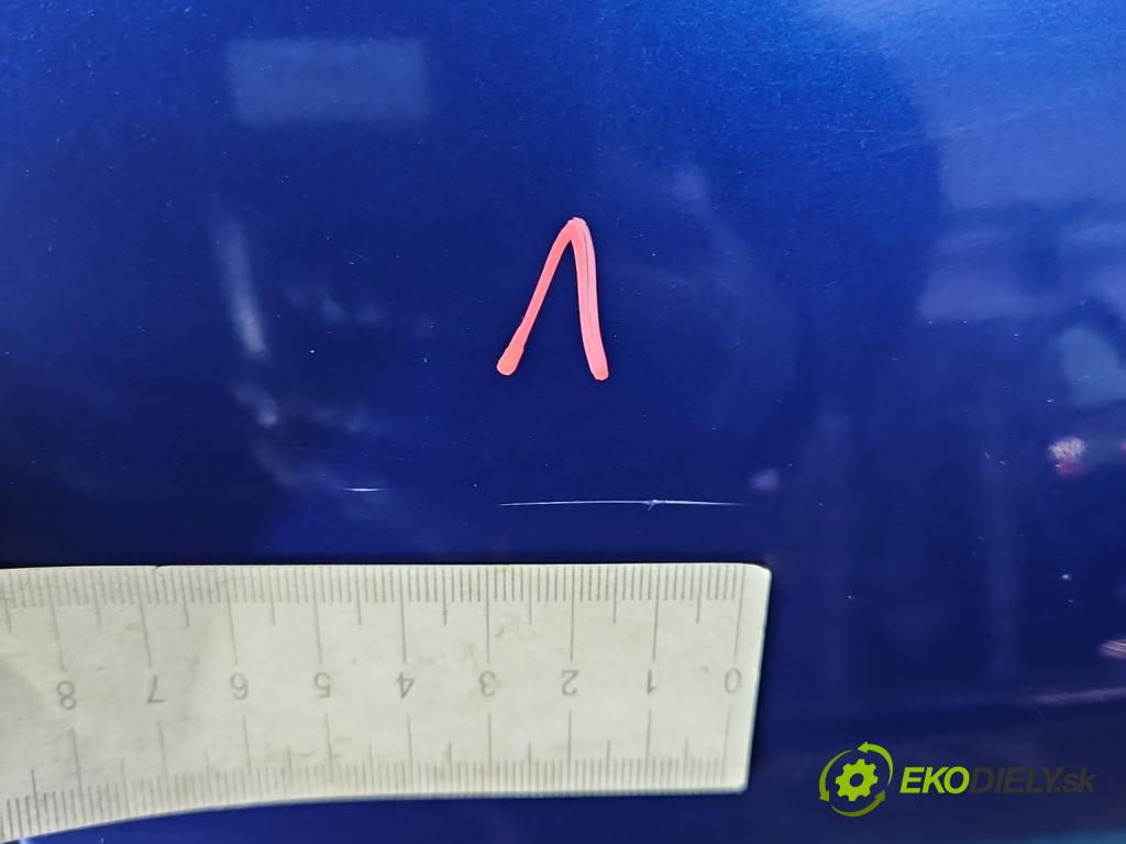 Fiat Punto Grande 1.4 8V 77 HP manual 57 kW 1368 cm3 5- dvere zadné ľavé  (Kľučka dverí ostatné)