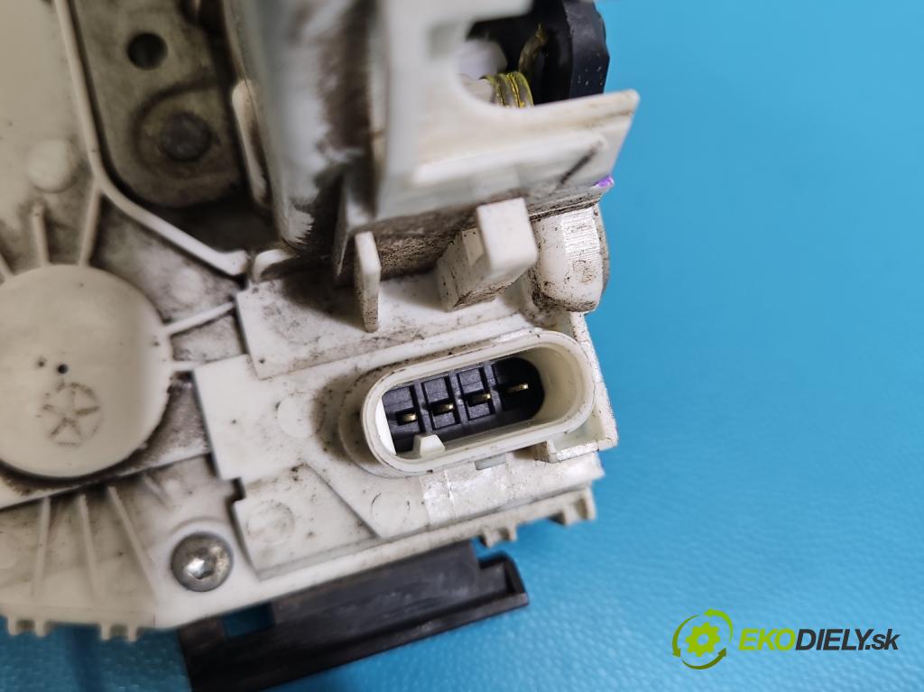 Jeep Cherokee KL 2013-2023 2.0 multijet 140 hp manual 103 kW 1956 cm3 5- zámek přední levý 68164357AA