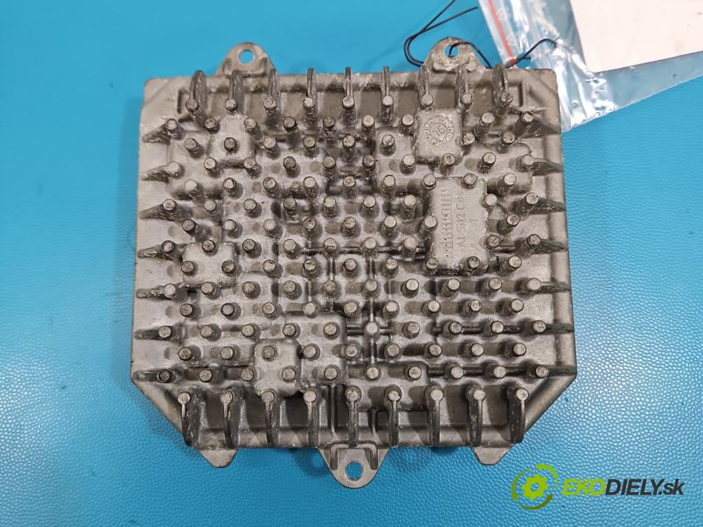 DS 4 2015-2020 2.0 hdi 181KM automatic 133 kW 1997 cm3 5- střídač: xenon 503959320507 (Riadiaca jednotka xenónu)