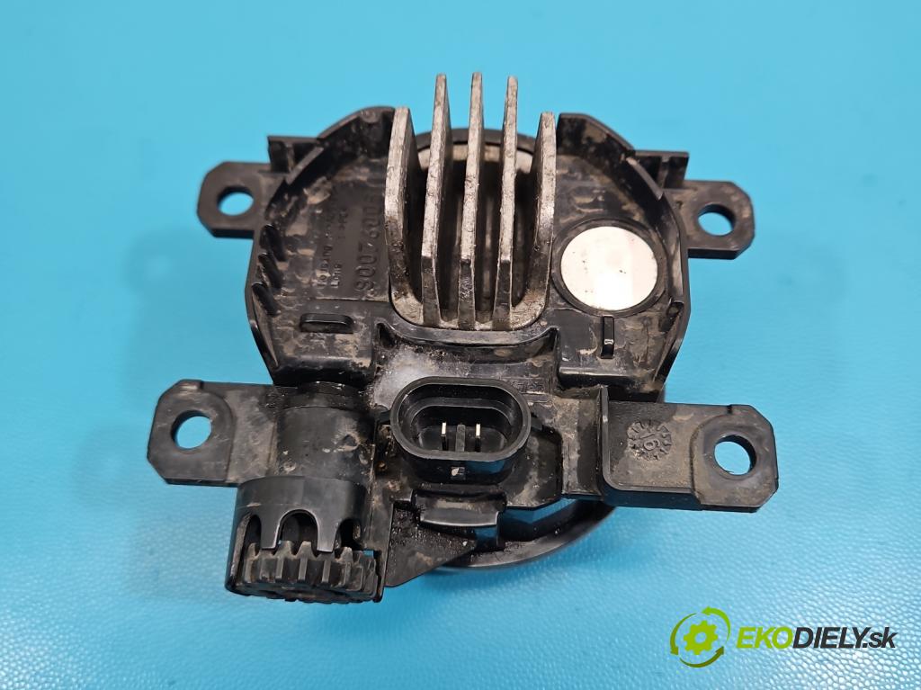 DS 4 2015-2020 2.0 hdi 181KM automatic 133 kW 1997 cm3 5- Halogen pravý 9811333380 (Klika dveří ostatní)