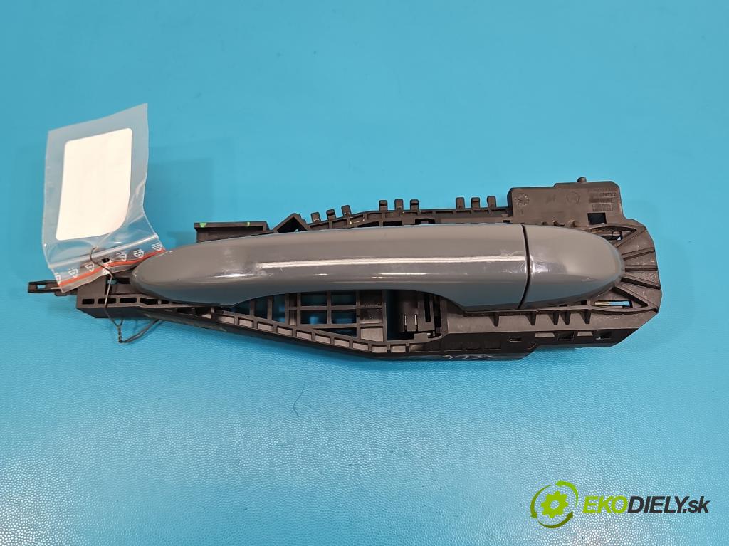 Jeep Cherokee KL 2013-2023 2.0 multijet: 140 HP manual 103 kW 1956 cm3 5- rukoväť predné pravé mimo: 68084836 (Kľučka dverí ostatné)