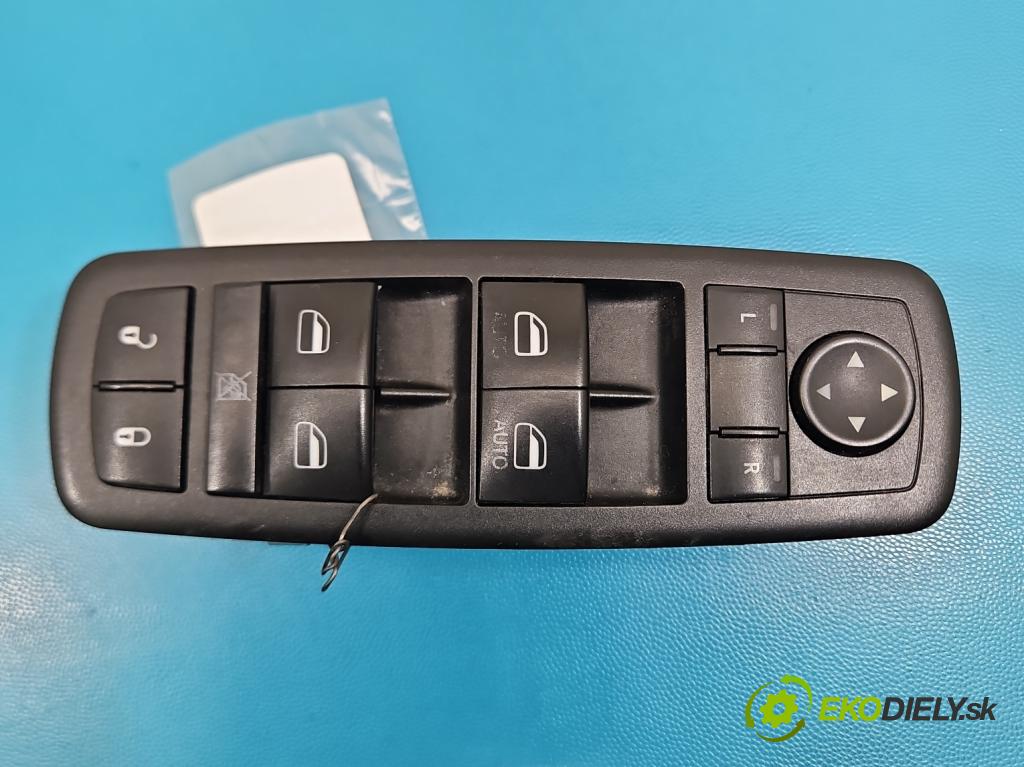 Jeep Cherokee KL 2013-2023 2.0 multijet: 140 HP manual 103 kW 1956 cm3 5- prepínač okien spätných zrkadiel 68141894AA