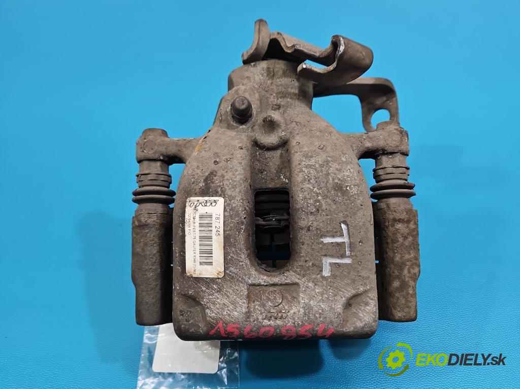 DS 4 2015-2020 2.0 hdi 181KM automatic 133 kW 1997 cm3 5- brzdič zadné ľavý 787245 (Kľučka dverí ostatné)