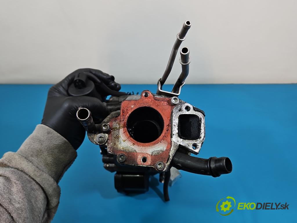 Fiat Freemont 2.0 jtd 170 HP manual 125 kW 1956 cm3 5- chladič výfukové