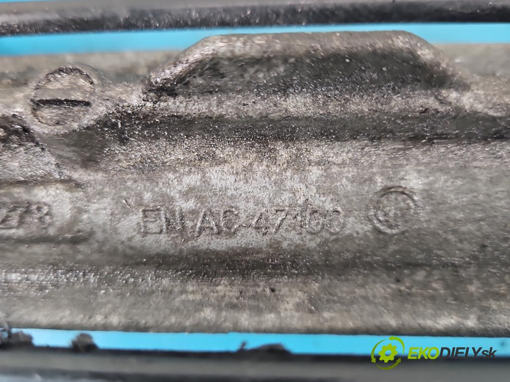 Audi A4 B8 2007-2015 2.0 tdi 143 HP manual 105 kW 1968 cm3 5- Ozubené kolo: volant 8T1422066C