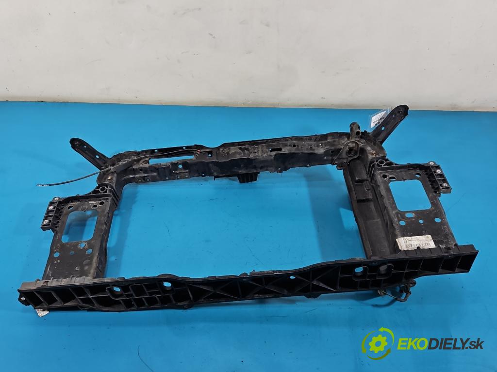 Kia Ceed II 2012-2018 1.6 crdi 128 hp manual 94 kW 1582 cm3 5- stěna přední  (Přední výztuha)