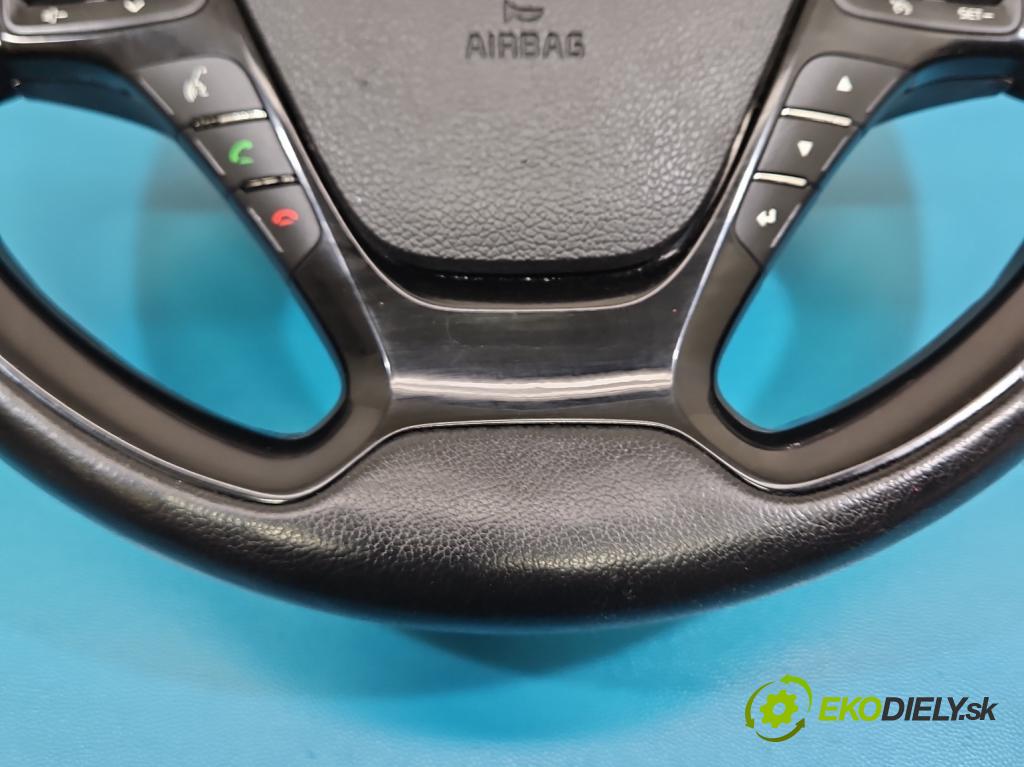 Kia Ceed II 2012-2018 1.6 crdi 128 hp manual 94 kW 1582 cm3 5- volant  (Volant)