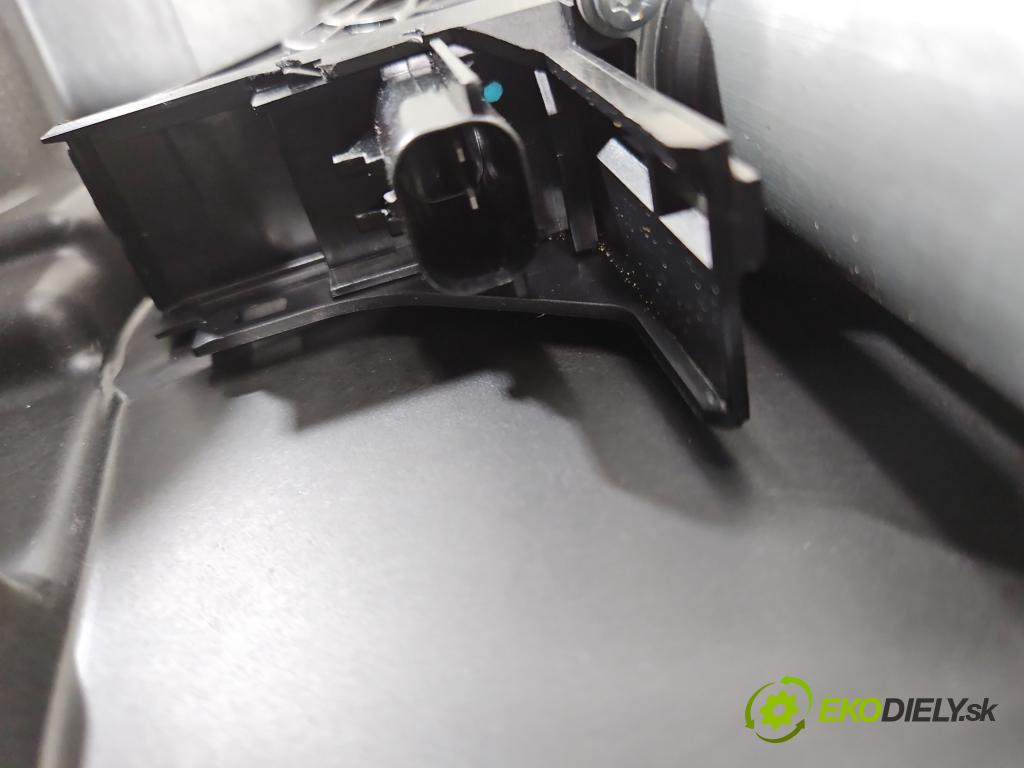 Jeep Cherokee KL 2013-2023 2.0 multijet: 140 HP manual 103 kW 1956 cm3 5- mechanizmus okna zadné pravý 931403-103