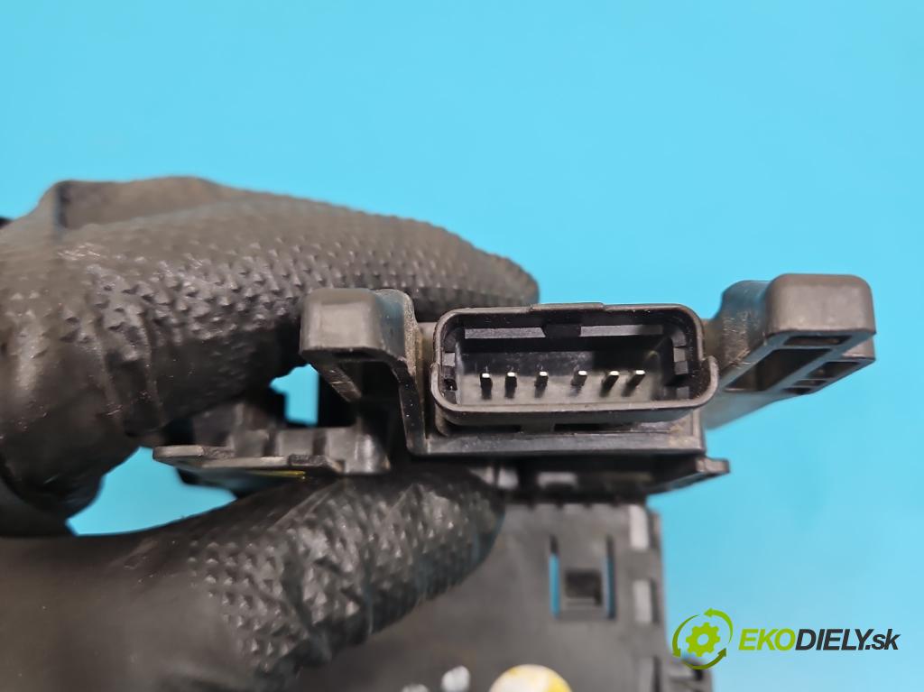 DS 4 2015-2020 2.0 hdi 181KM automatic 133 kW 1997 cm3 5- kontakt plusová 9666817380