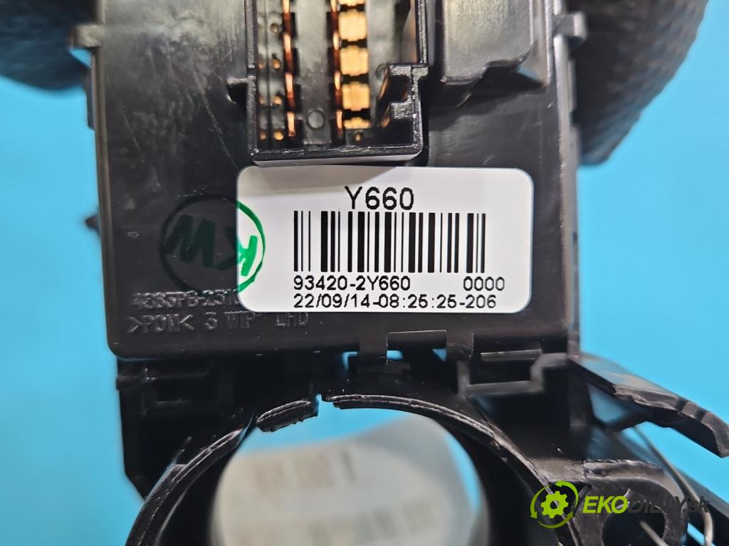 Kia Ceed II 2012-2018 1.6 crdi 128 HP manual 94 kW 1582 cm3 5- prepínač komplex: 3753MA-2210 (Prepínacie páčky pod volantom)