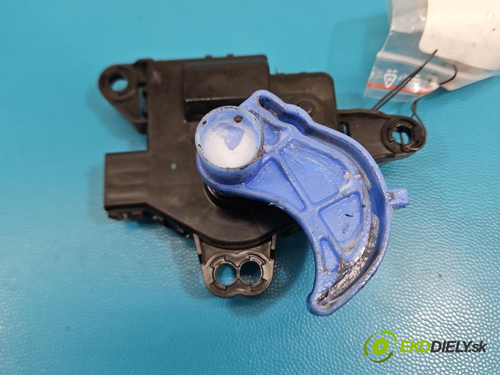 Kia Ceed II 2012-2018 1.6 crdi 128 HP manual 94 kW 1582 cm3 5- motor: kúrenia D267-EBAAA01