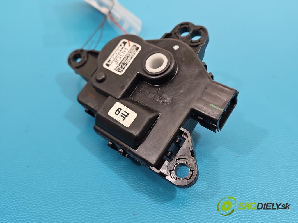 Kia Ceed II 2012-2018 1.6 crdi 128 hp manual 94 kW 1582 cm3 5- motorek topení D267-EBABA01