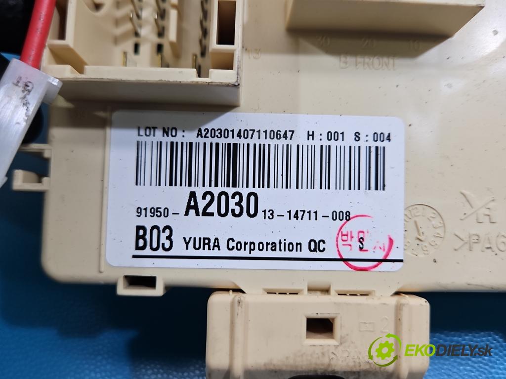 Kia Ceed II 2012-2018 1.6 crdi 128 HP manual 94 kW 1582 cm3 5- skrinka poistka 91950-A2030 (Poistková skrinka)