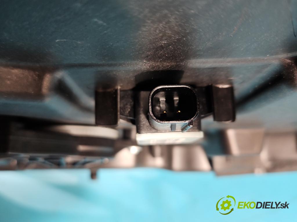 Jeep Cherokee KL 2013-2023 2.0 multijet: 140 HP manual 103 kW 1956 cm3 5- mechanizmus okna predné pravý 68227256AA