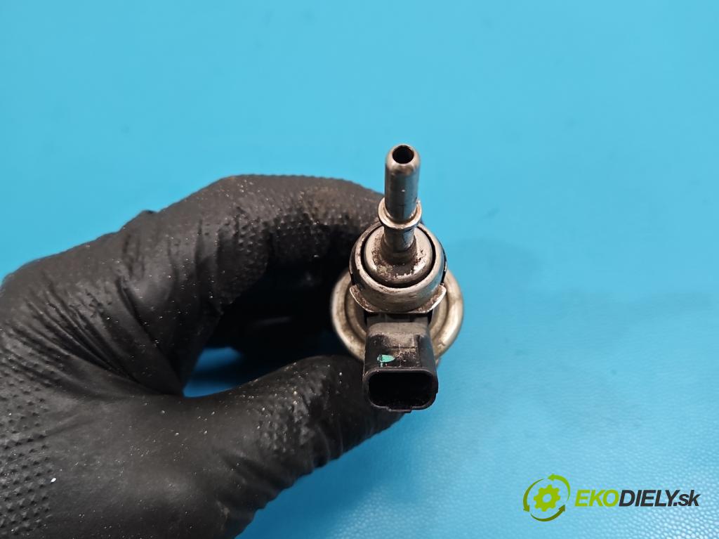 DS 4 2015-2020 2.0 hdi 181KM automatic 133 kW 1997 cm3 5- vstrek 9801187080 (Vstrekovač paliva)