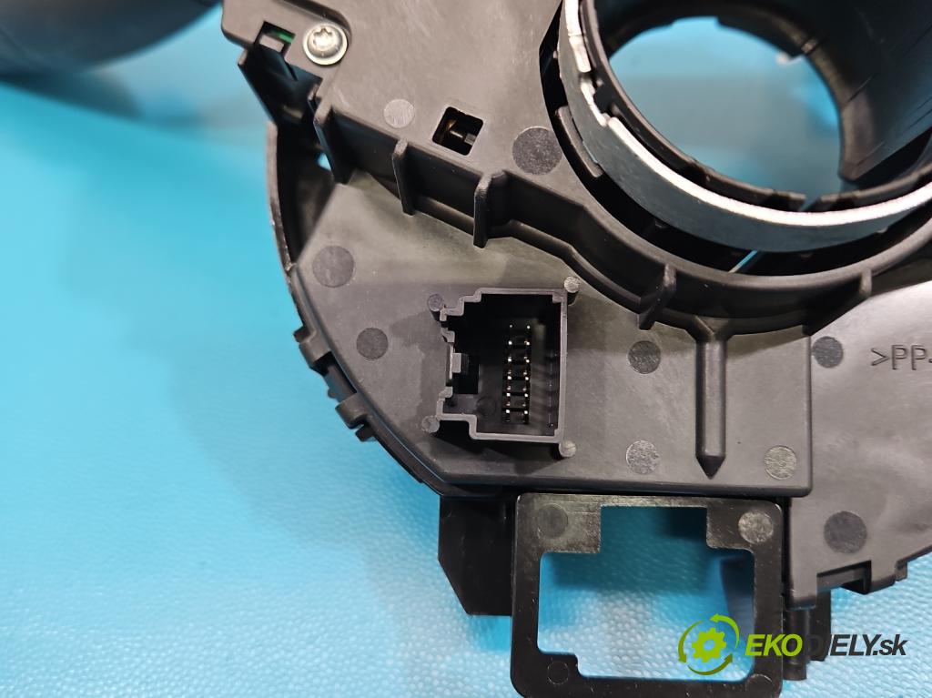 Jeep Cherokee KL 2013-2023 2.0 multijet: 140 HP manual 103 kW 1956 cm3 5- prepínač komplex: P68189101AE (Prepínacie páčky pod volantom)