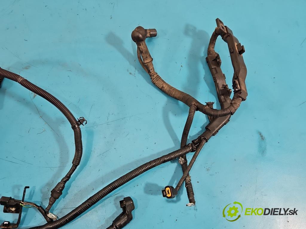 Kia Ceed II 2012-2018 1.6 crdi 128 HP manual 94 kW 1582 cm3 5- kontakt plusová 91850-A2231