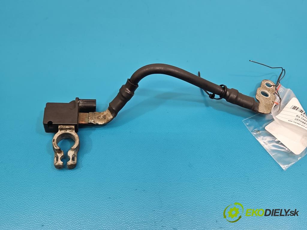 Kia Ceed II 2012-2018 1.6 crdi 128 HP manual 94 kW 1582 cm3 5- kontakt mínus: 37180-A6000