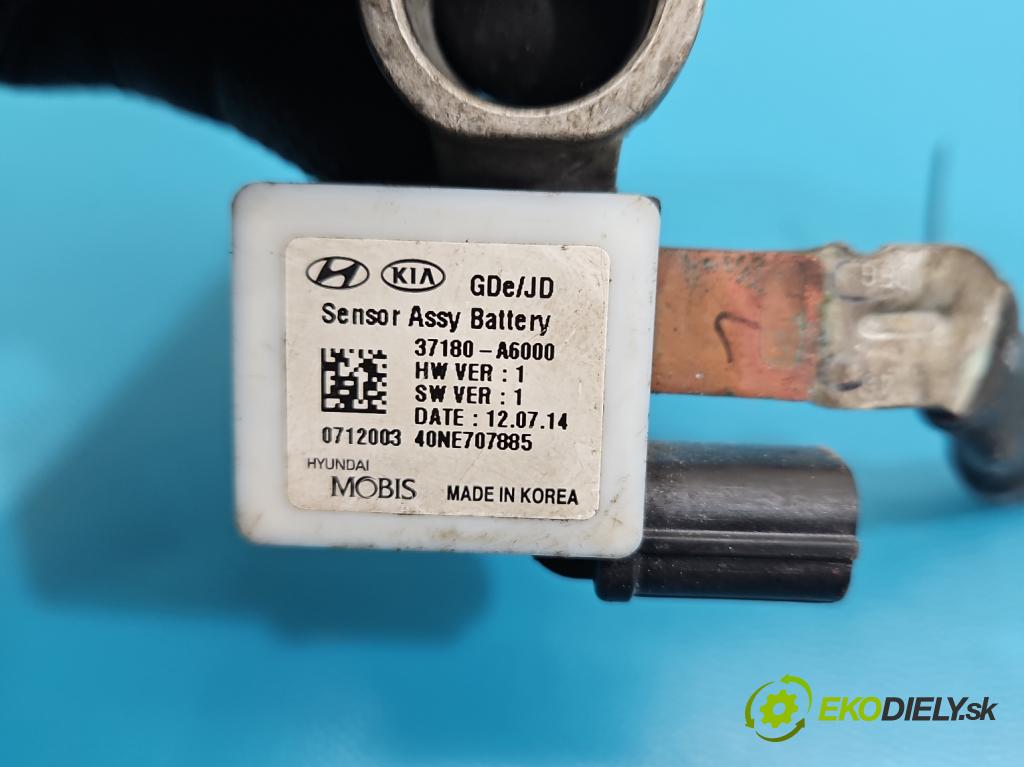 Kia Ceed II 2012-2018 1.6 crdi 128 HP manual 94 kW 1582 cm3 5- kontakt mínus: 37180-A6000