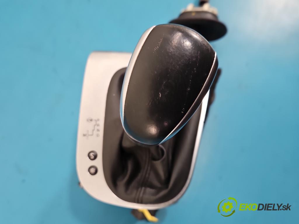 DS 4 2015-2020 2.0 hdi 181KM automatic 133 kW 1997 cm3 5- Páka: Změny: stupeň,rýchlosť 9815852380 (Rýchlostná páka (kulisa))