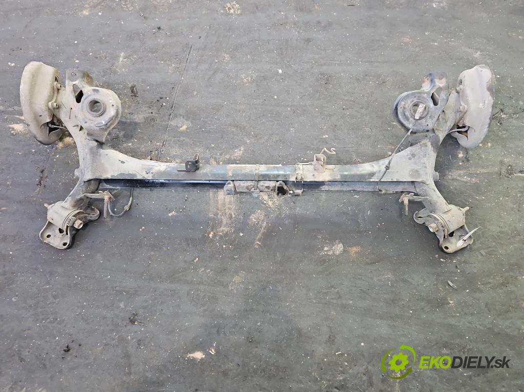 DS 4 2015-2020 2.0 hdi 181KM automatic 133 kW 1997 cm3 5- zadna výstuha  (Výstuha zadná)