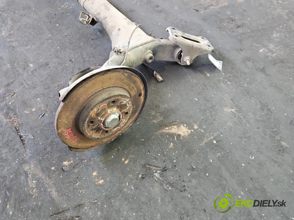 DS 4 2015-2020 2.0 hdi 181KM automatic 133 kW 1997 cm3 5- zadna výstuha  (Výstuha zadná)