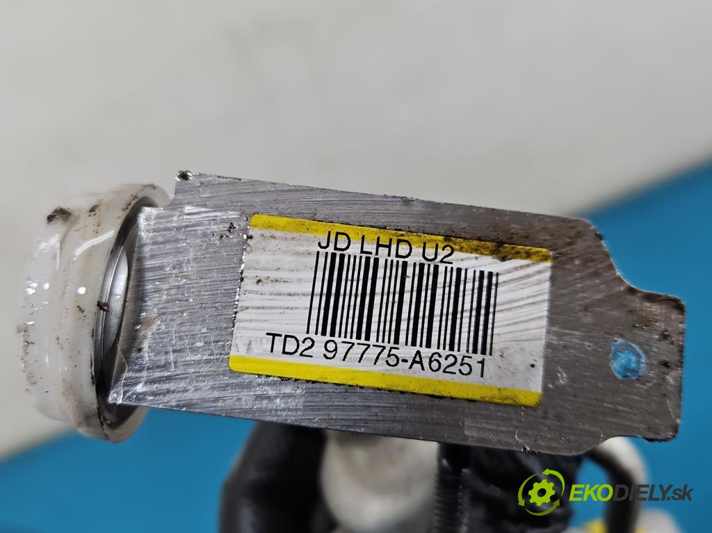 Kia Ceed II 2012-2018 1.6 crdi 128 HP manual 94 kW 1582 cm3 5- rúrka klimatizácie