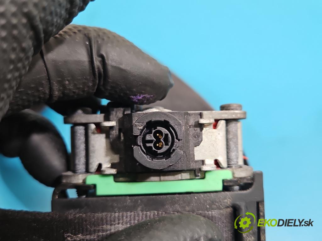 DS 4 2015-2020 2.0 hdi 181KM automatic 133 kW 1997 cm3 5- pas bezpečnosť: predné ľavý