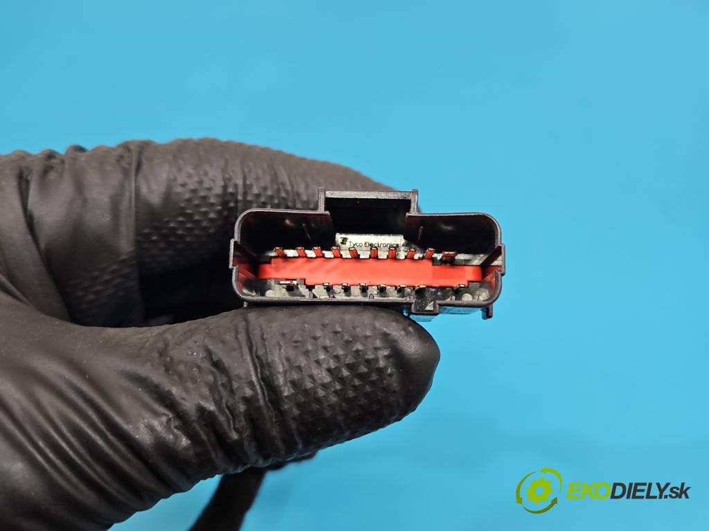 Jeep Cherokee KL 2013-2023 2.0 multijet: 140 HP manual 103 kW 1956 cm3 5- Zväzok: ostatné 68165477AD