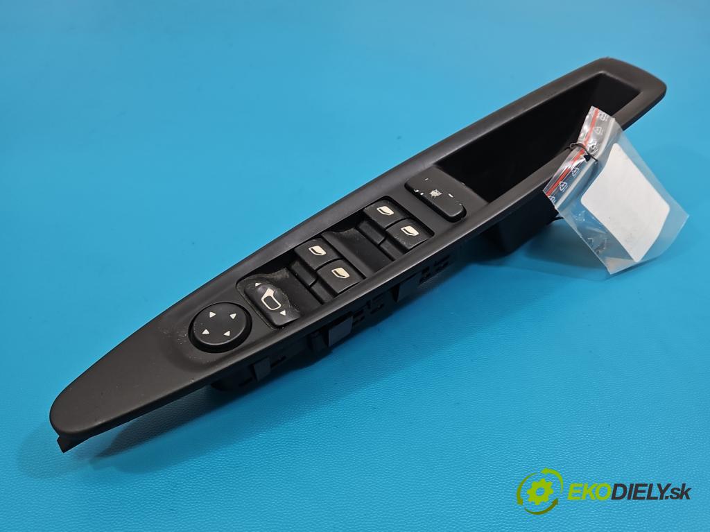 Citroen C4 I 2004-2011 1.6 16V 120 hp manual 88 kW 1598 cm3 5- Přepínač oken zpětných zrcátek 9651464577