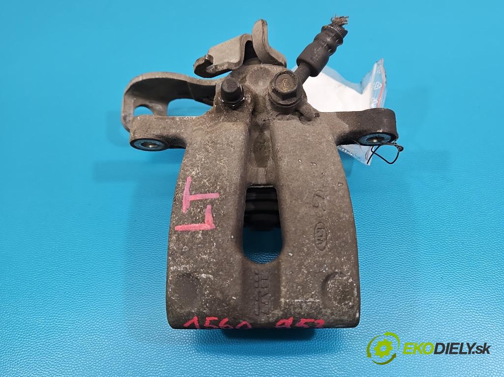 Kia Ceed II 2012-2018 1.6 crdi 128 HP manual 94 kW 1582 cm3 5- brzdič zadné ľavý  (Kľučka dverí ostatné)