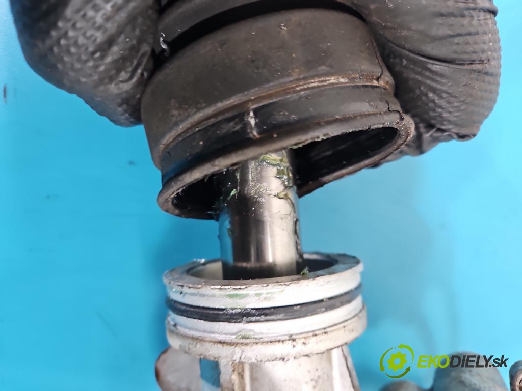 Fiat Doblo I 2001-2010 1.9 jtd 101 HP manual 74 kW 1910 cm3 5- Ozubené kolo: volant 0468335410E