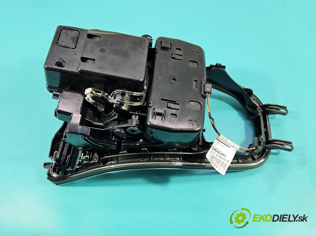 Mercedes E W213 2016-2023 2.0 CDI 194KM: automatic 143 kW 1950 cm3 4- Rukojeť: na nápoje: A2136806500 (Držiak (úchyt) na nápoje)