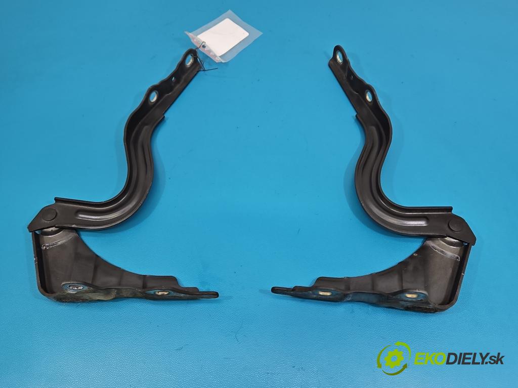 Kia Ceed II 2012-2018 1.6 crdi 128 HP manual 94 kW 1582 cm3 5- Závěs: kapoty komplet