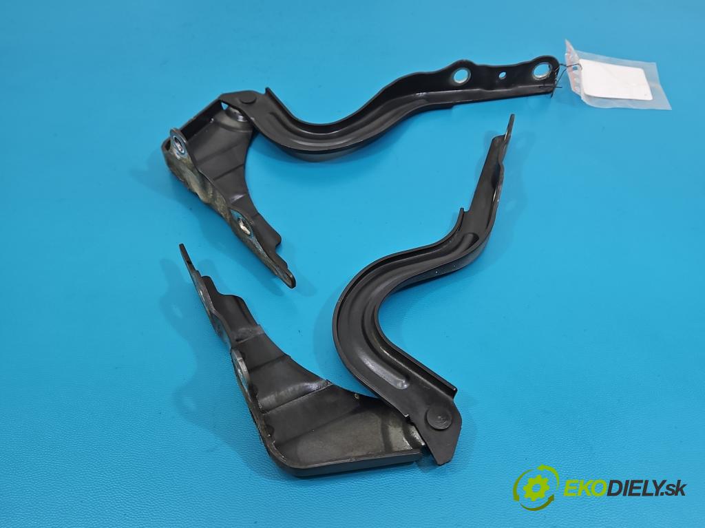 Kia Ceed II 2012-2018 1.6 crdi 128 hp manual 94 kW 1582 cm3 5- Závěs: kapoty komplet 