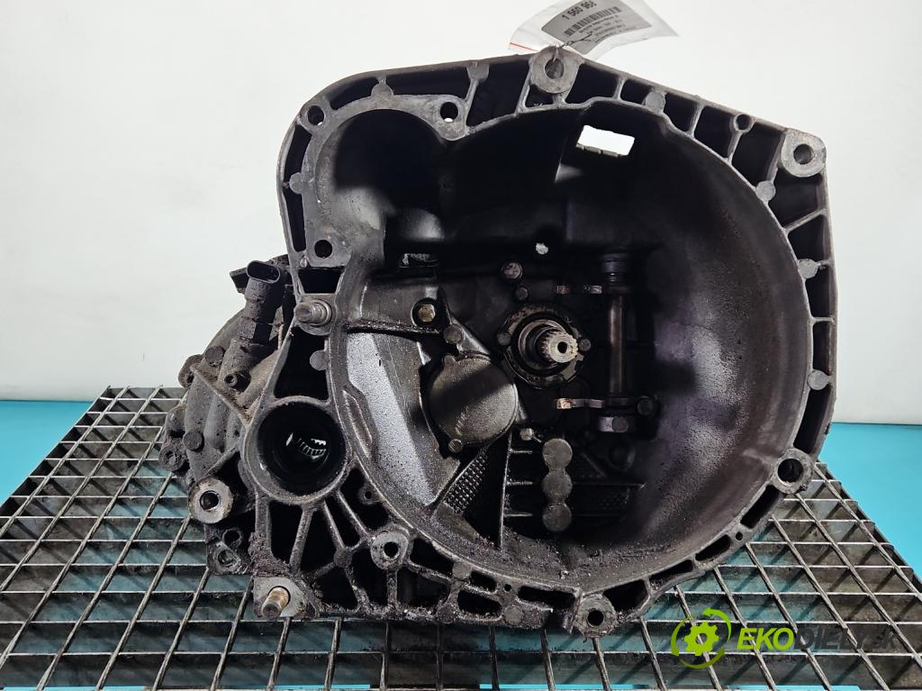 Fiat Doblo I 2001-2010 1.9 jtd 101 HP manual 74 kW 1910 cm3 5- prevodovka stupeň,rýchlosť manual