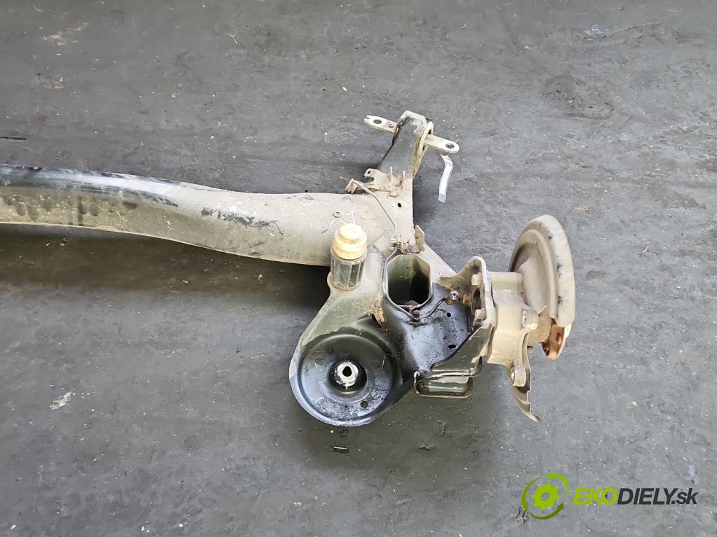 Citroen C5 Aircross 17-25 1.2 T 131 HP manual 96 kW 1199 cm3 5- zadna výstuha  (Výstuha zadná)