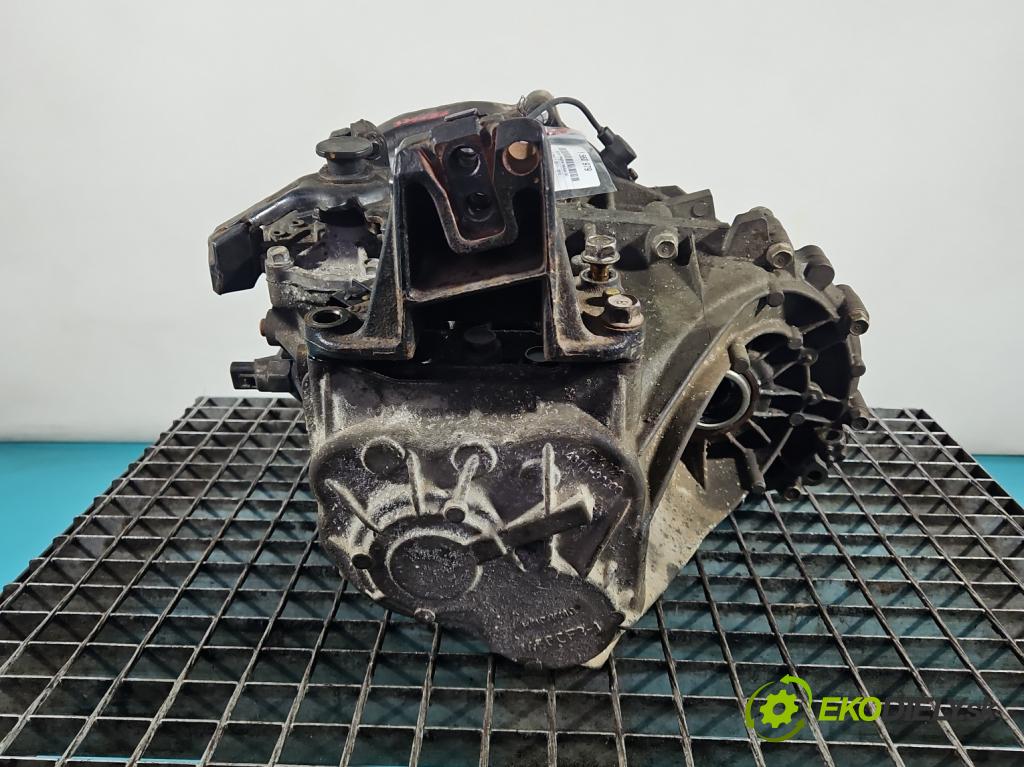 Kia Ceed II 2012-2018 1.6 crdi 128 hp manual 94 kW 1582 cm3 5- převodovka stupňová manual WEJ6C