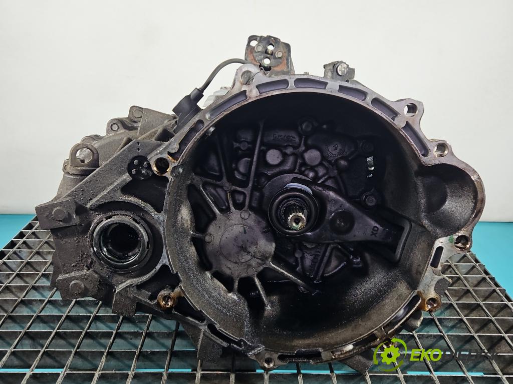 Kia Ceed II 2012-2018 1.6 crdi 128 hp manual 94 kW 1582 cm3 5- převodovka stupňová manual WEJ6C